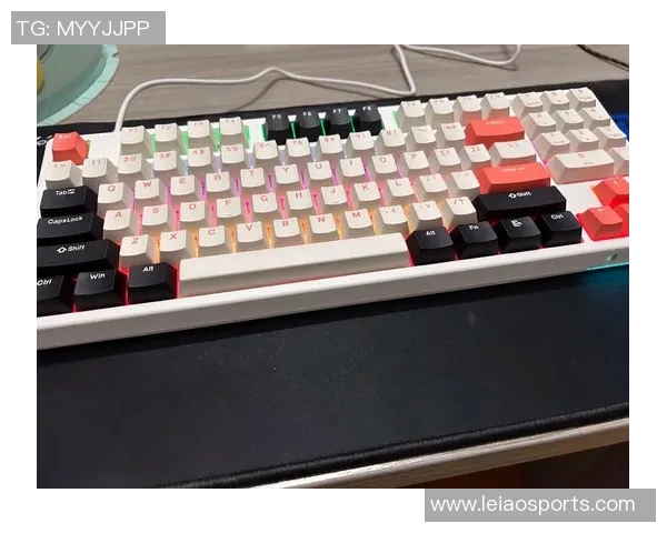 s15电竞总决赛和平精英装备选购必看机械键盘推荐指南